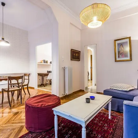 Classy Kolonaki With 2 Bedrooms * Athens