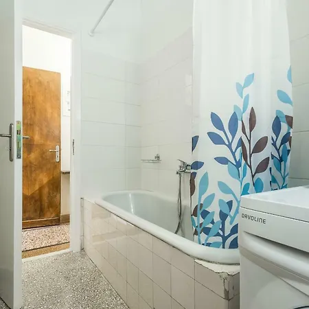 Classy Kolonaki With 2 Bedrooms *